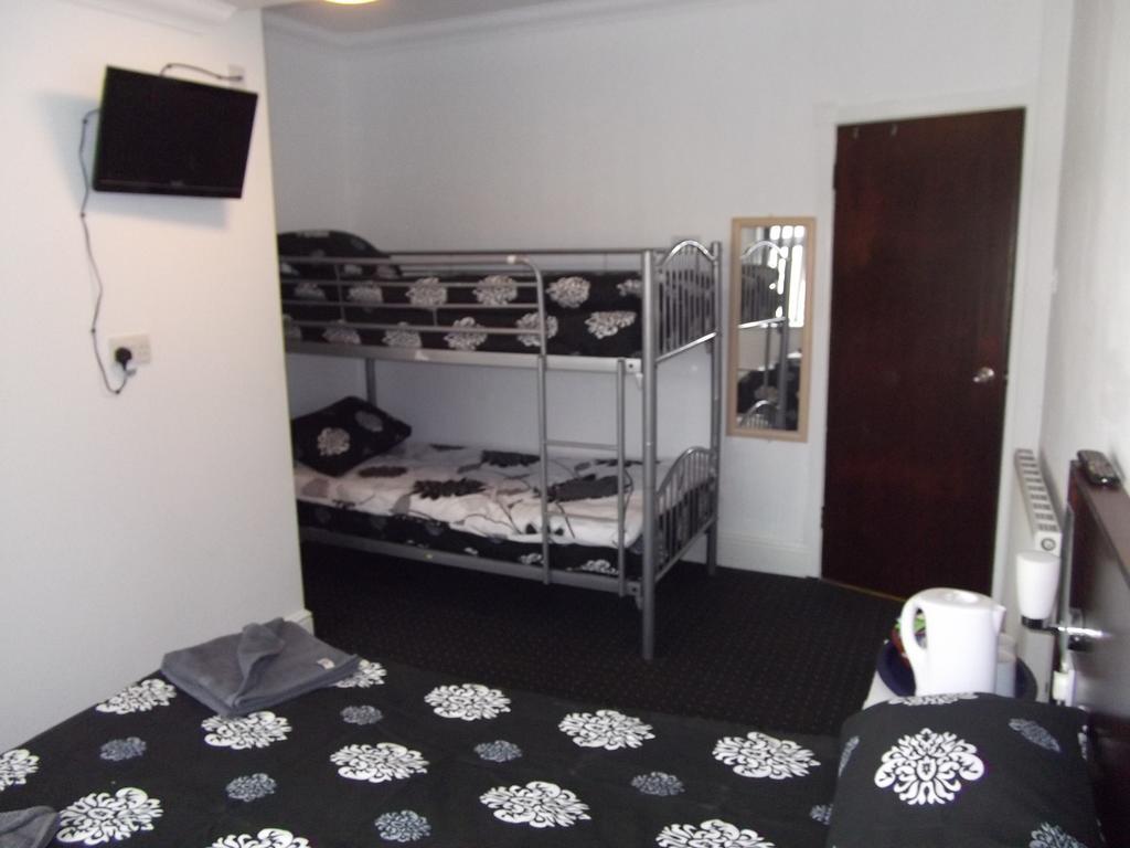 The Woodfield Hotel , Indoor Heated Swimming Pool, Spacious Lounge And Bar Blackpool Pokoj fotografie